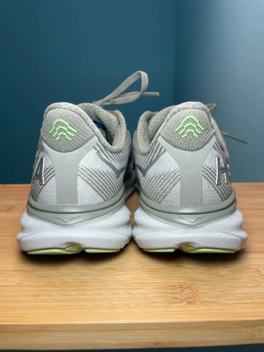 Hoka Clifton 9 Womens Sz 7B Running Walking Shoes Sneakers Gray Mint Green Nice